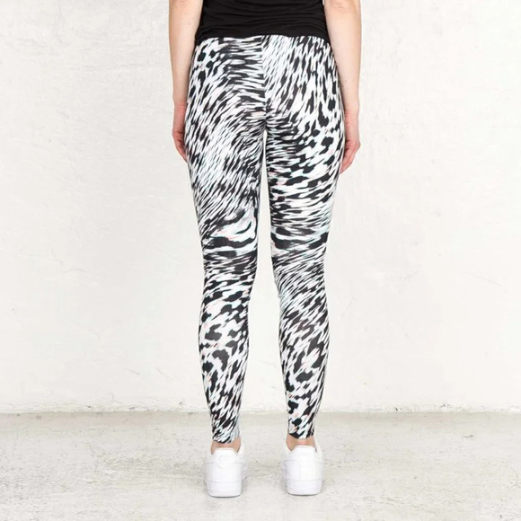 Nike Leg-A-See Windblur Leggings - Picture 2 of 12